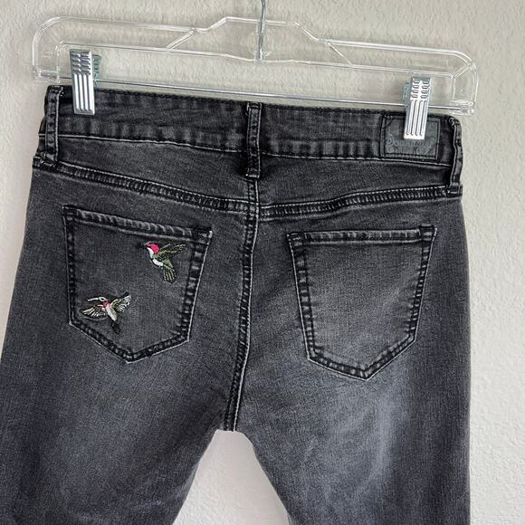 Soundgirl Skinny Jeans Junior's 5 Black Floral Embroidery Raw Hem Mid Rise - Picture 4 of 6